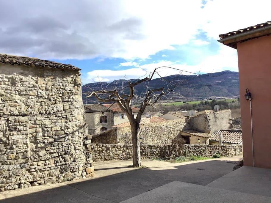 Gite Confortable Village Medieval Sainte-Jalle Baronnies Provencales Buitenkant foto